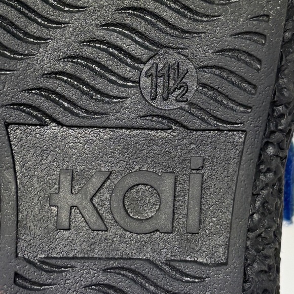 Kids Blue and Red See Kia Run sneakers size 11.5 - Picture 7 of 7